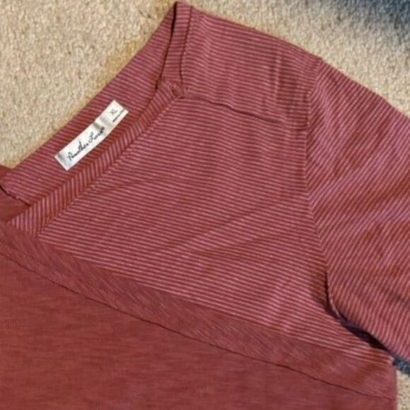 Short Sleeve Rust Solid and Striped V Neck Shirt XL - Picture 4 of 7
